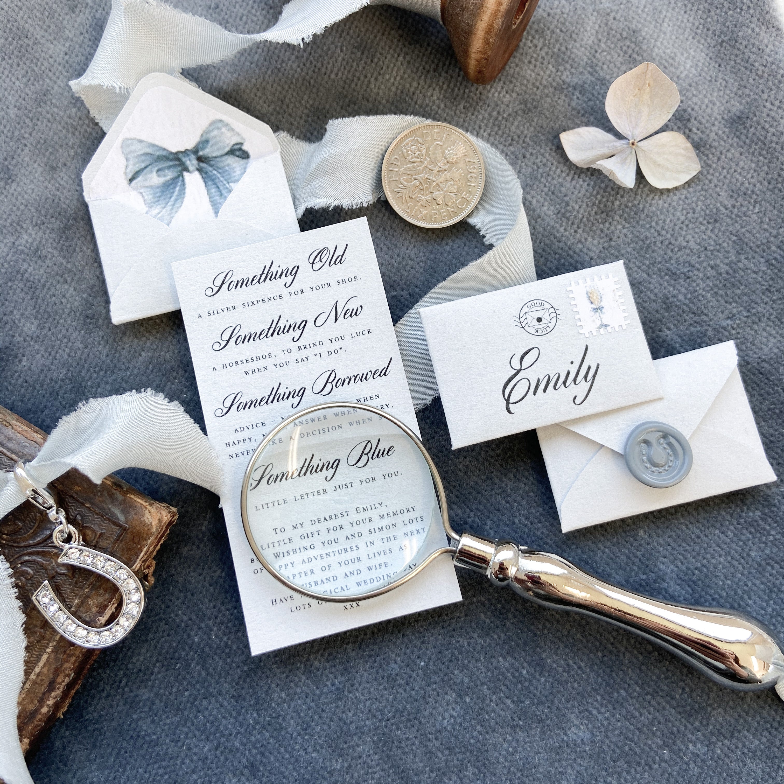 Wedding Thank-You Messages: What to Write in a Wedding Thank-You Note |  Hallmark Ideas & Inspiration